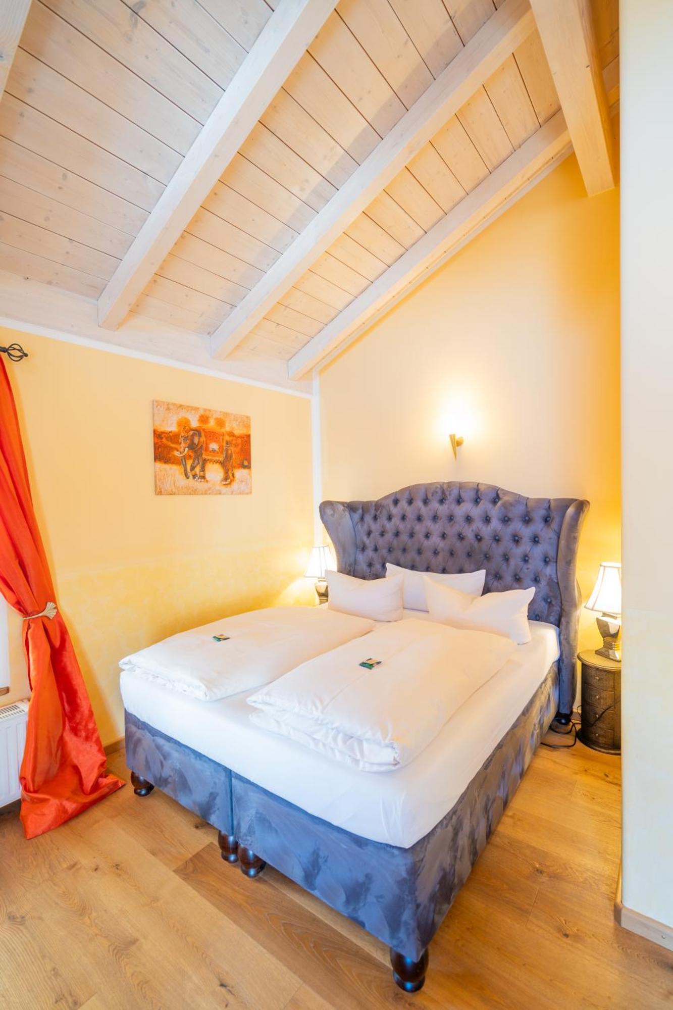 Landhaus Hotel Wolfratshausen Luaran gambar