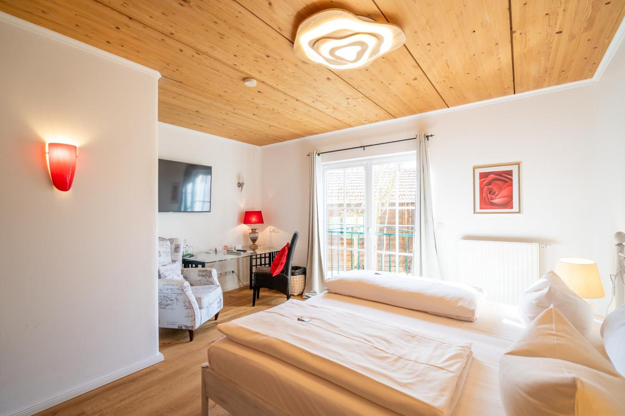 Landhaus Hotel Wolfratshausen Luaran gambar